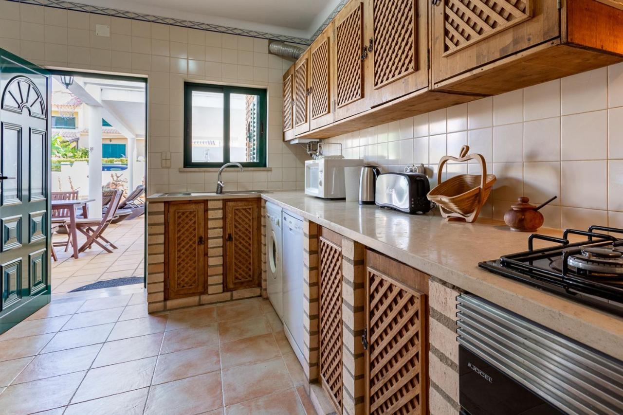 Sunny 2bdr House W/ Private Pool By Lovelystay *